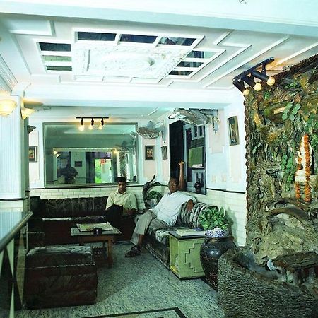 Sunshine Villa New Delhi Eksteriør billede